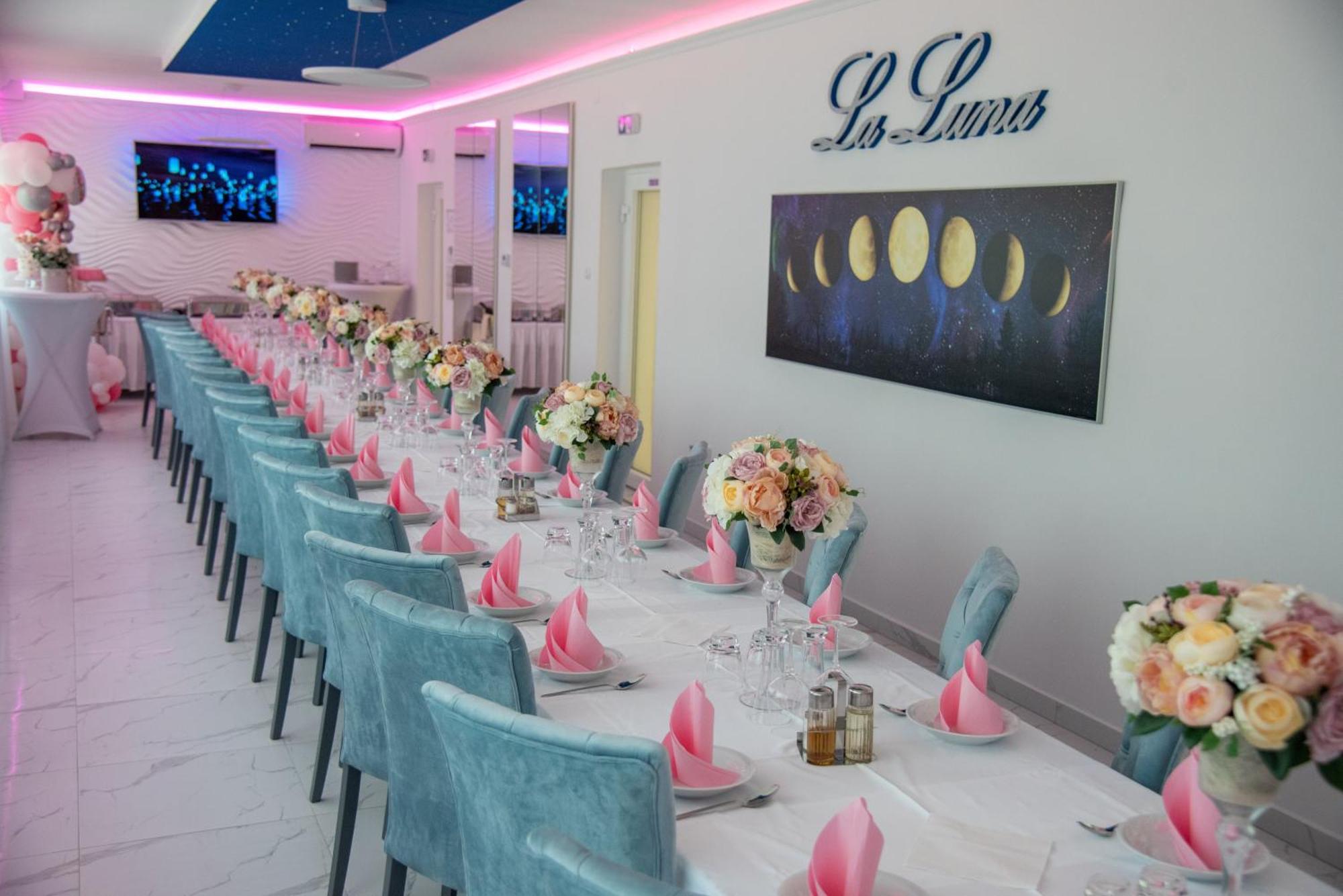 La Luna Premium Deluxe Apartment With Free Jacuzzi, Bikes & Covered Parking Nasice 外观 照片